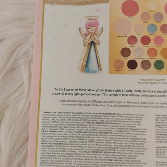 🎄FIRM! NWT TOO FACED MERRY MERRY MAKEUP FACE AND EYE PALETTE (LIMITED EDITION) - Picture 5 of 14